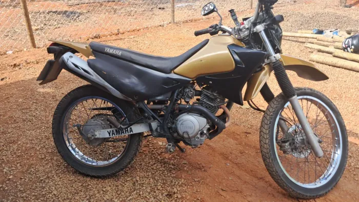 Vendo moto xtz 125 otimo estado de conservação