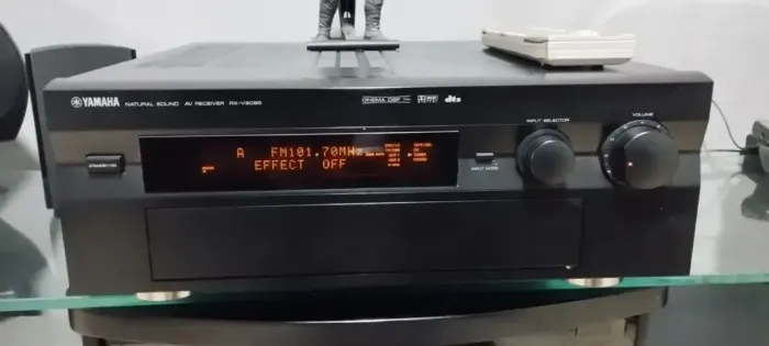 Receiver Yamaha V2095