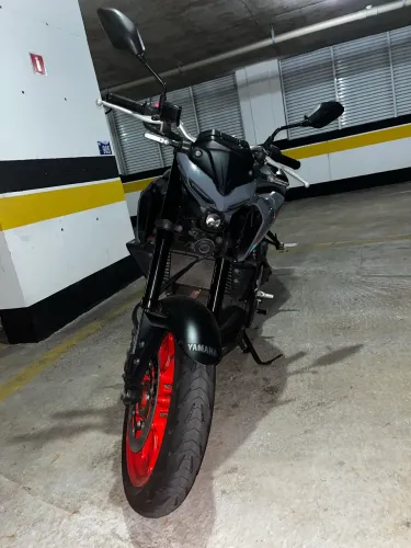 MT-03 cinza 2022