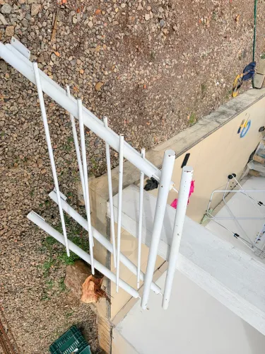 Parapeito de Ferro Branco - 2 Peças - 1,30m e 1,50m