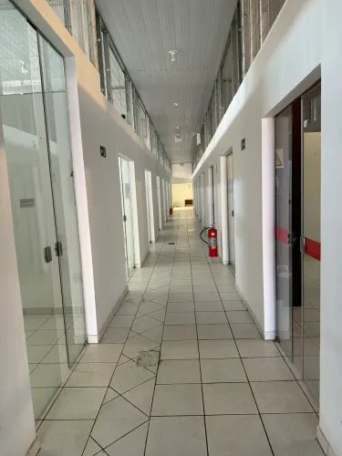 GALERIA COMERCIAL + GALPÃO À VENDA - CENTRO DE REGENTE FEIJÓ/SP