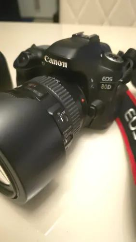 Camera canon 80D
