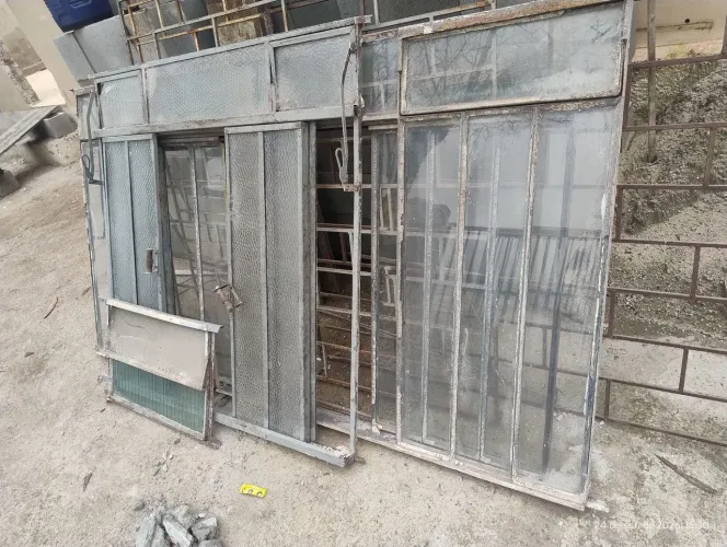 Jánelas e porta