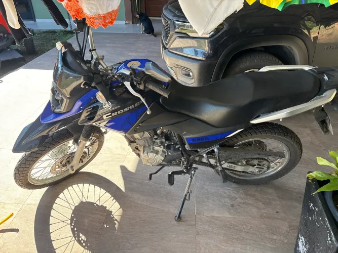 Vendo moto nova baixa km yamaha 160 crosser 2024 