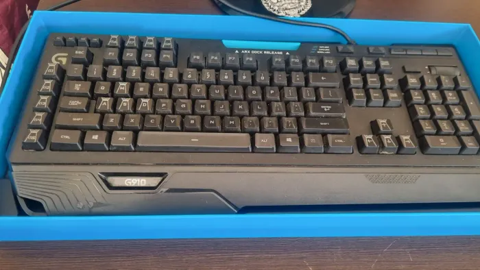 Teclado g910