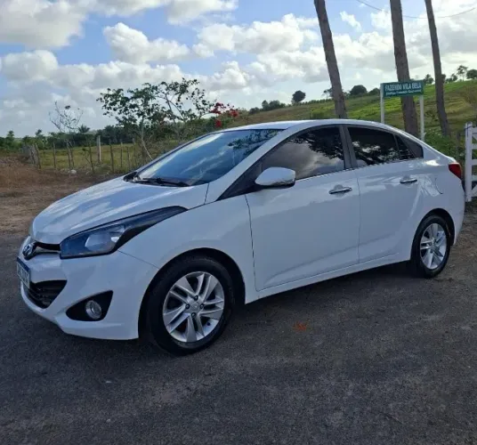 Hyundai HB20S Premium 1.6 Flex 16V Aut. 4P 2015