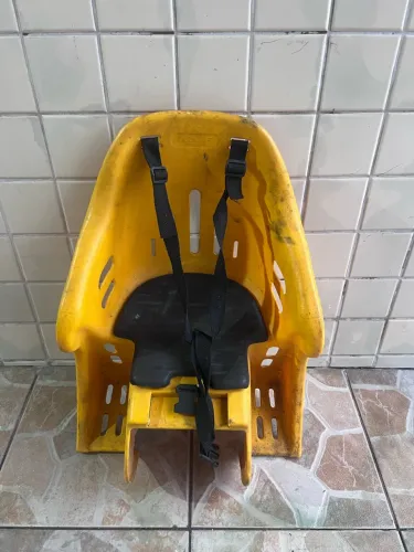 Cadeirinha traseira bike