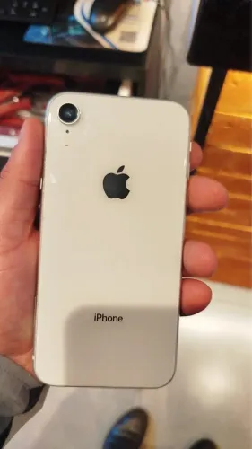 iPhone xr128g