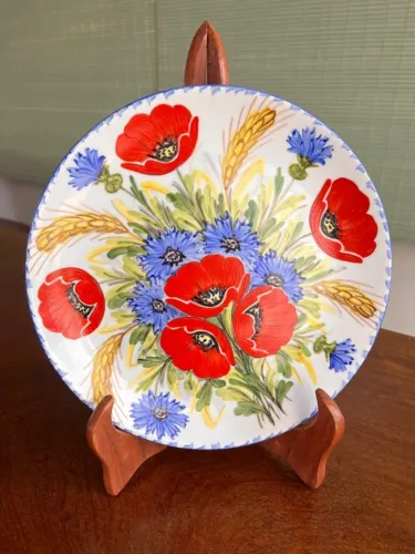 Prato decorativo português branco com flores vermelhas - 24,5 cm