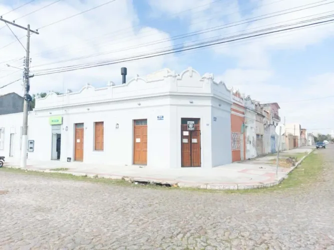 Salas à venda por no Porto em Pelotas/RS. Agende sua visita conosco!