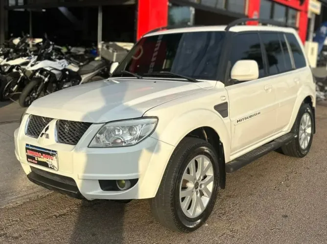 Mitsubishi Pajero TR4 2.0 Flex 16V 4X2 Aut. 2013