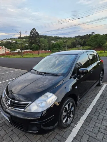 Nissan Tiida S 1.8/1.8 Flex 16V Mec. 2011