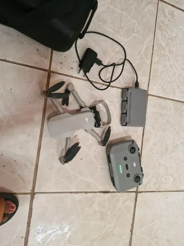 BATERIA E CONTROLE DE Drone Mini 2