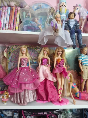 Vendo Lote de Barbies de Filme da Barbie