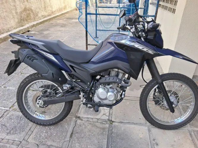VENDE-SE BROS ESDD SEMI-NOVA