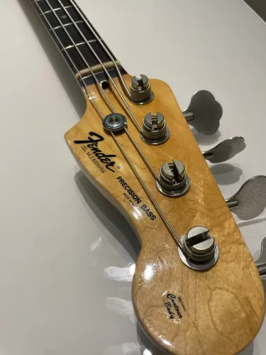 Squier Precision Bass Korea 1998 + Captador Fender e Acessorios