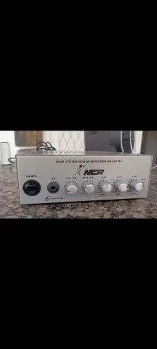 AMPLIFICADOR DE SOM 100W