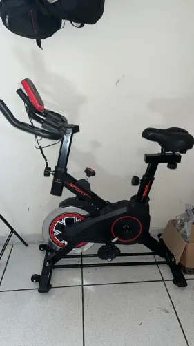 Vendo bike ergométrica semi nova 550