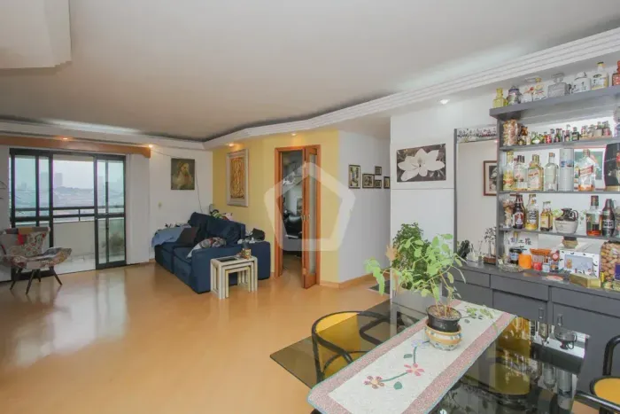 Imóvel para venda possui 105 metros quadrados com 3 quartos em Jardim Vila Mariana - São P