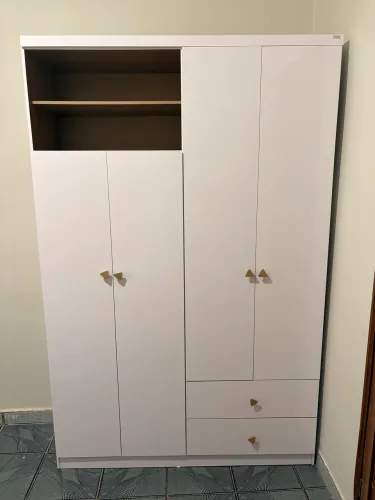 Guarda roupa infantil