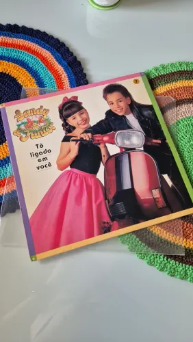 Vinil Sandy e Junior