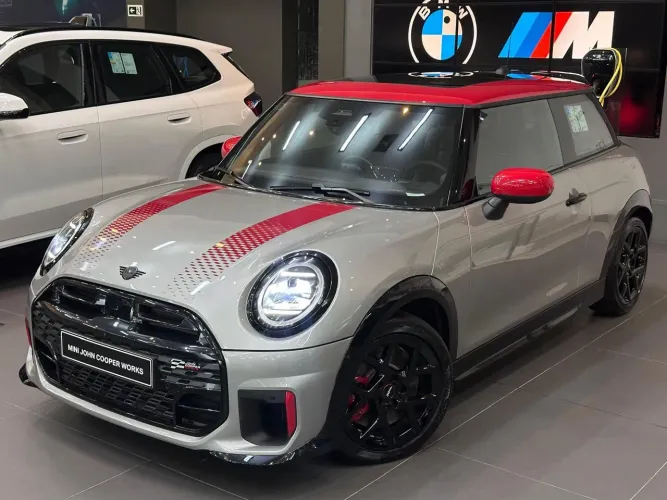 Mini Cooper John Works 2.0 Turbo 3P Aut. 2026