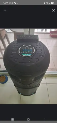 Vende-se uma Torre Mini Sony Home Audio System MHC - V42D