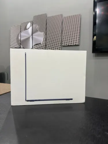 Macbook AIR M5 13 polegadas 16GB RAM SSD 512GB - lacrado