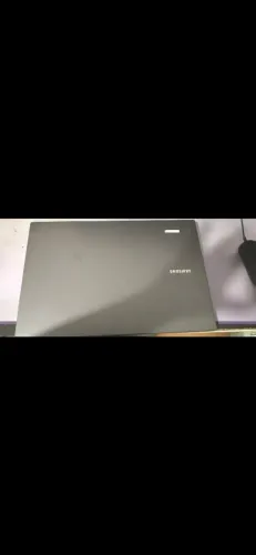 Notebook core i3 11 geração (com defeito)