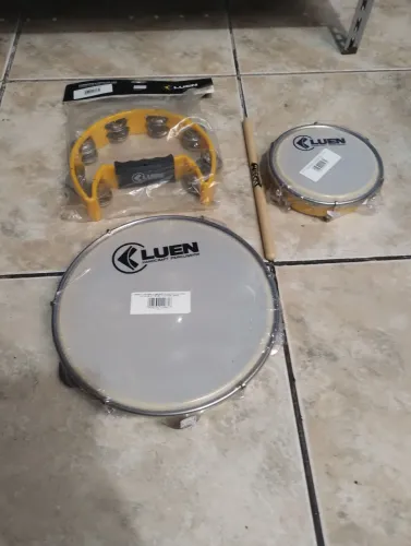Kit 3 peças Pandeiro 10" + Pandeirola + Tamborim 6" Luen na promoção 