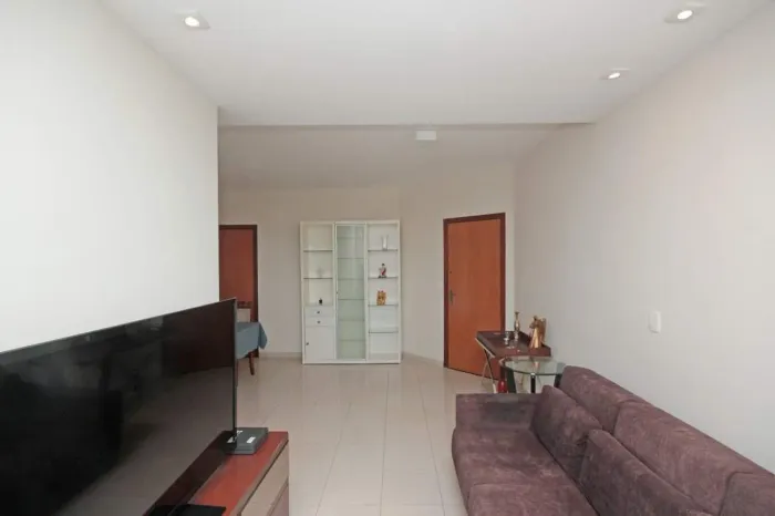 APARTAMENTO DE 2 QUARTOS COM 1 SUÍTE E 2 VAGAS NO BAIRRO CORAÇÃO DE JESUS EM BELO HORIZONT