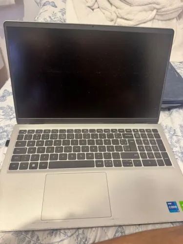 VENDO DELL I7 1T INSPIRON 15 100