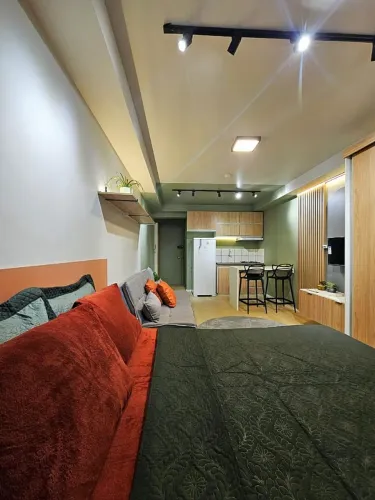 Lindo Flat de 1Qto Reformado, Mobiliado e Decorado - Completo de Tudo