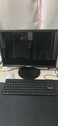 Monitor pc forte 19 polegadas 150 reais pra vender rápido