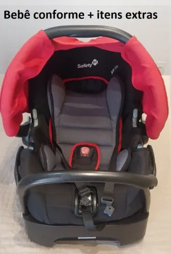 Bebê-conforto com itens extras e Bebê-conforto simples