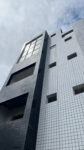 Apartamento 2 quartos com suíte a venda no Cristo - Cond. Raio do Sol II