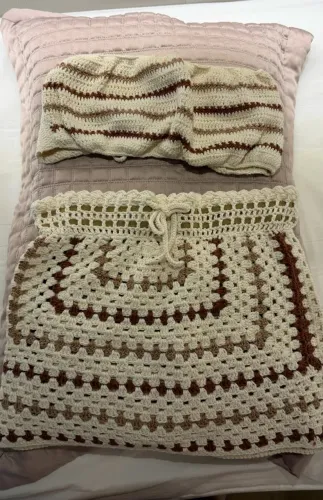 Conjunto saia e topper crochê