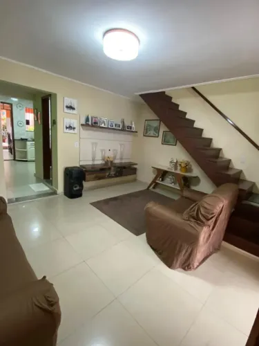Vendo excelente casa no centro Belém, na generalíssimo Deodoro.