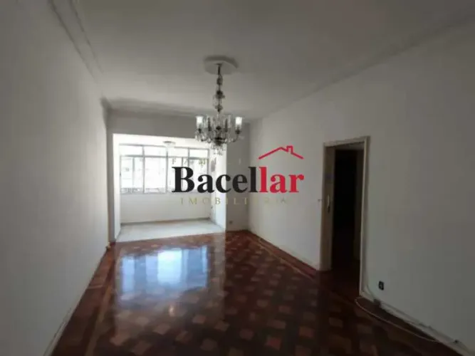 Apartamento : Padrão / Residencial / Copacabana