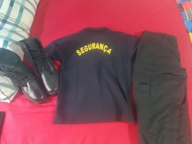 Uniforme de segurança