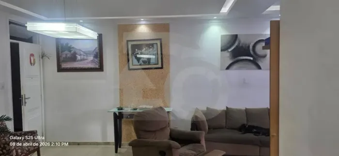 APARTAMENTO NO CONDOMÍNIO PHOENIX COM 2 QUARTOS, VARANDA, DPE E GARAGEM