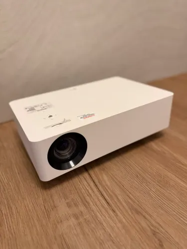 Projetor LG Cinebeam 4k HU70LA