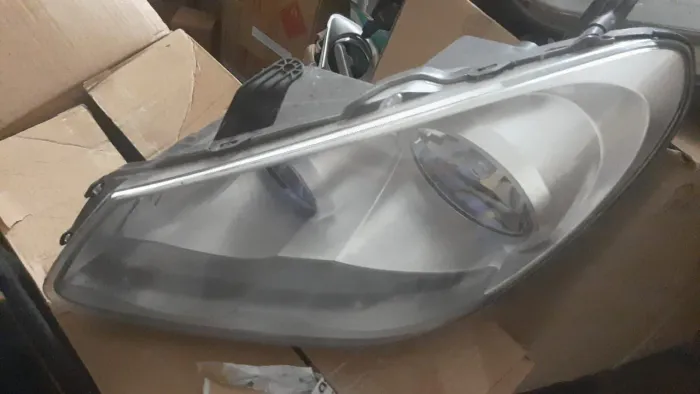 Farol Chery Cielo 2010 a 2013
