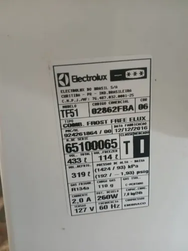 Vendo geladeira Electrolux 