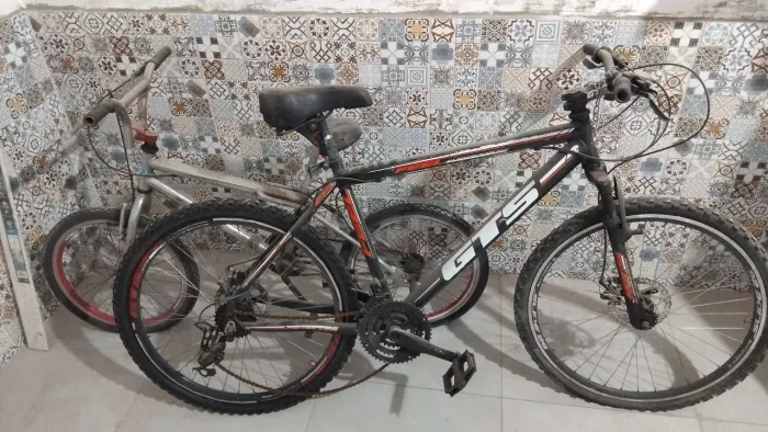 2 bicicletas
