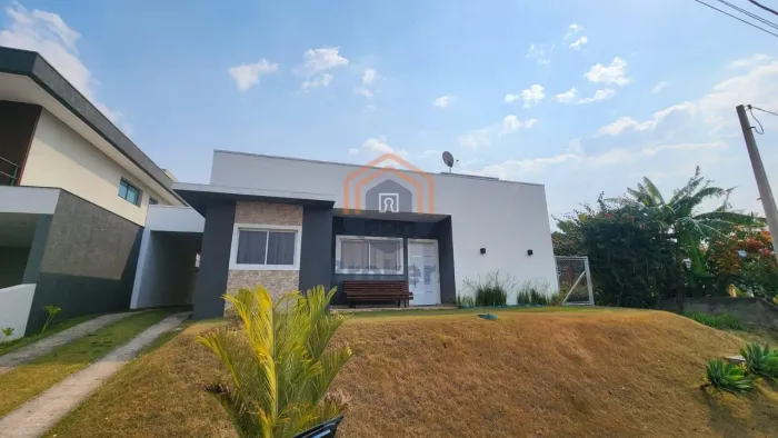Casa em Condominio em Machadinho - Jarinu