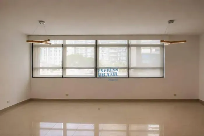 Apartamento com 102m² e 2 dormitórios a poucos metros da Faria Lima - com ar-condicionado