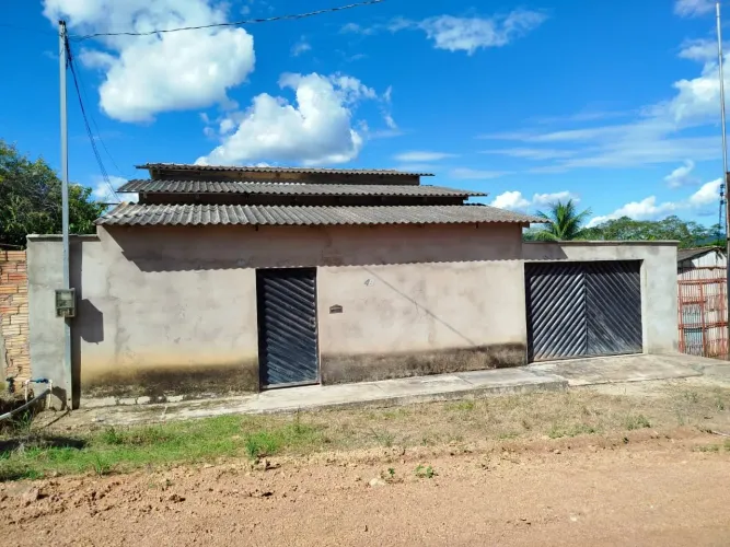Casa a venda- Bairro do Arroz