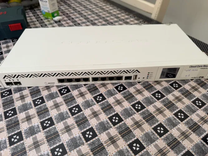 CCR1036 2s+