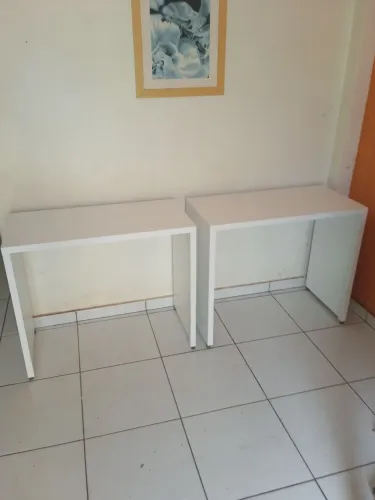 Escrivaninhas /Mesa de estudo /mesa de notebook.